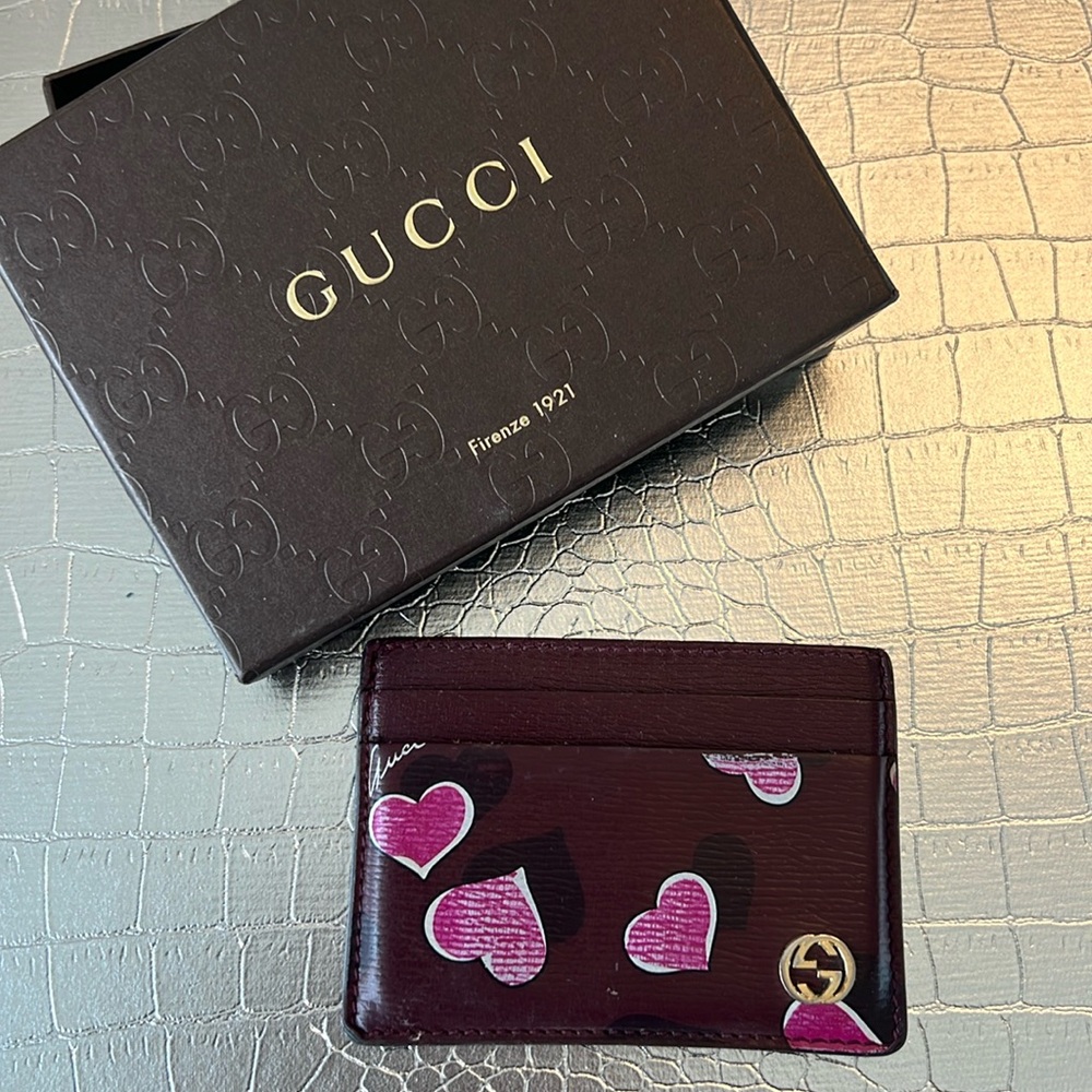 GUCCI Hearts Wine Leather Cardholder